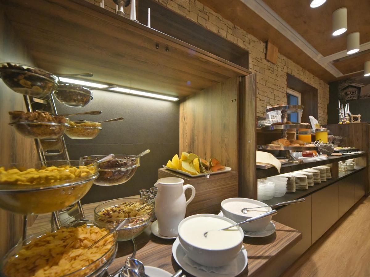 Hotel Ertl & Restaurant El Venado Spittal an der Drau Dış mekan fotoğraf